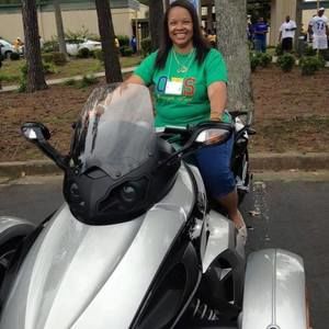 Meet your Posher, Cheryl